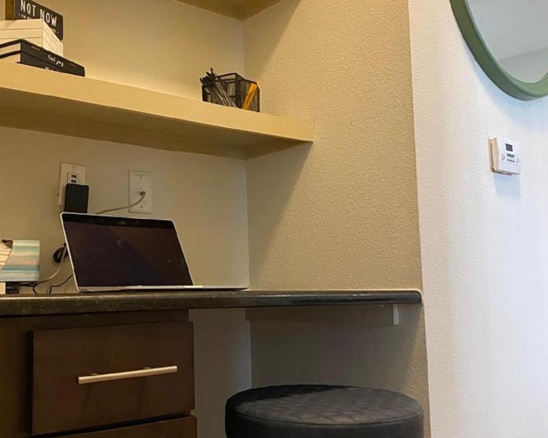 Elegant 1Br Ideal For Long Term Stay Houston Extérieur photo